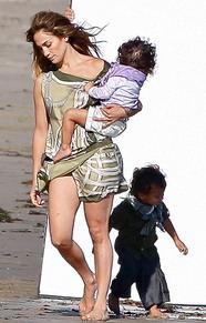 www.usmagazine.com